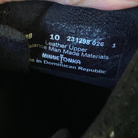 Minnetonka Bootie - Picture 2 of 3